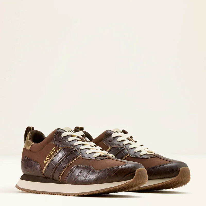 Ariat ranch runner trainer for ladies