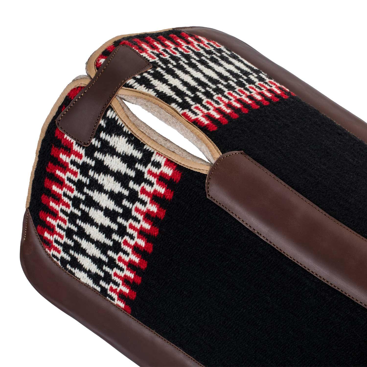 Pool's western saddle pad