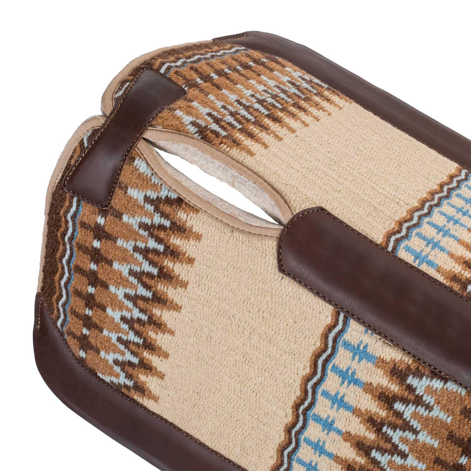 Pool's contoured western saddle pad